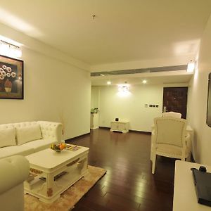 Hazel Suite